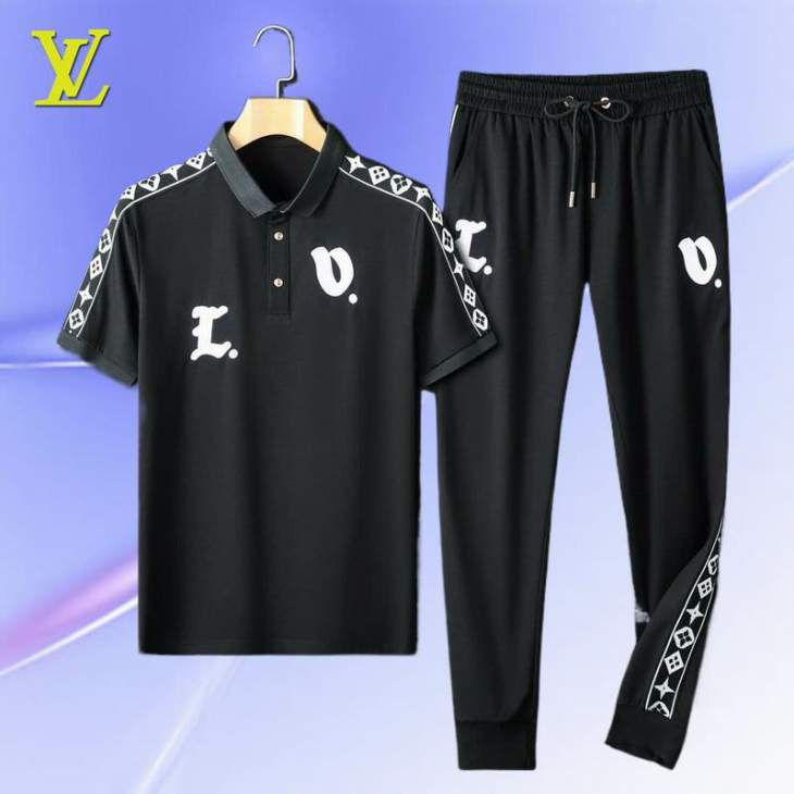 Picture of LV Shirt Pant Suits _SKULVM-4XL12yr35023445